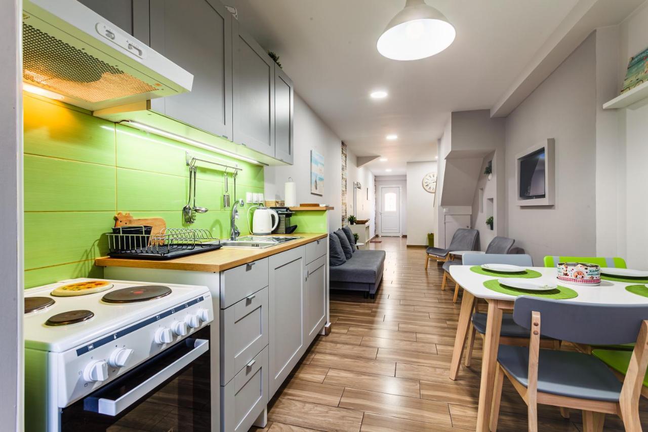 Citysea Fusion, Elegant Gem Minutes From The Beach Calamata Exterior foto