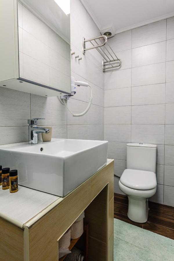 Citysea Fusion, Elegant Gem Minutes From The Beach Calamata Exterior foto